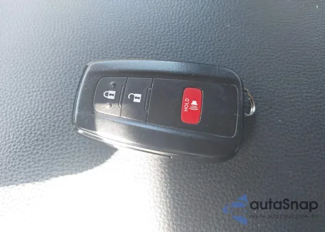 2019 Toyota Rav4 Xle z USA, uszkodzony, nr VIN 2T3W1RFV3KW012477